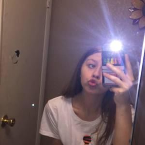 Meet your Posher, Sarinity